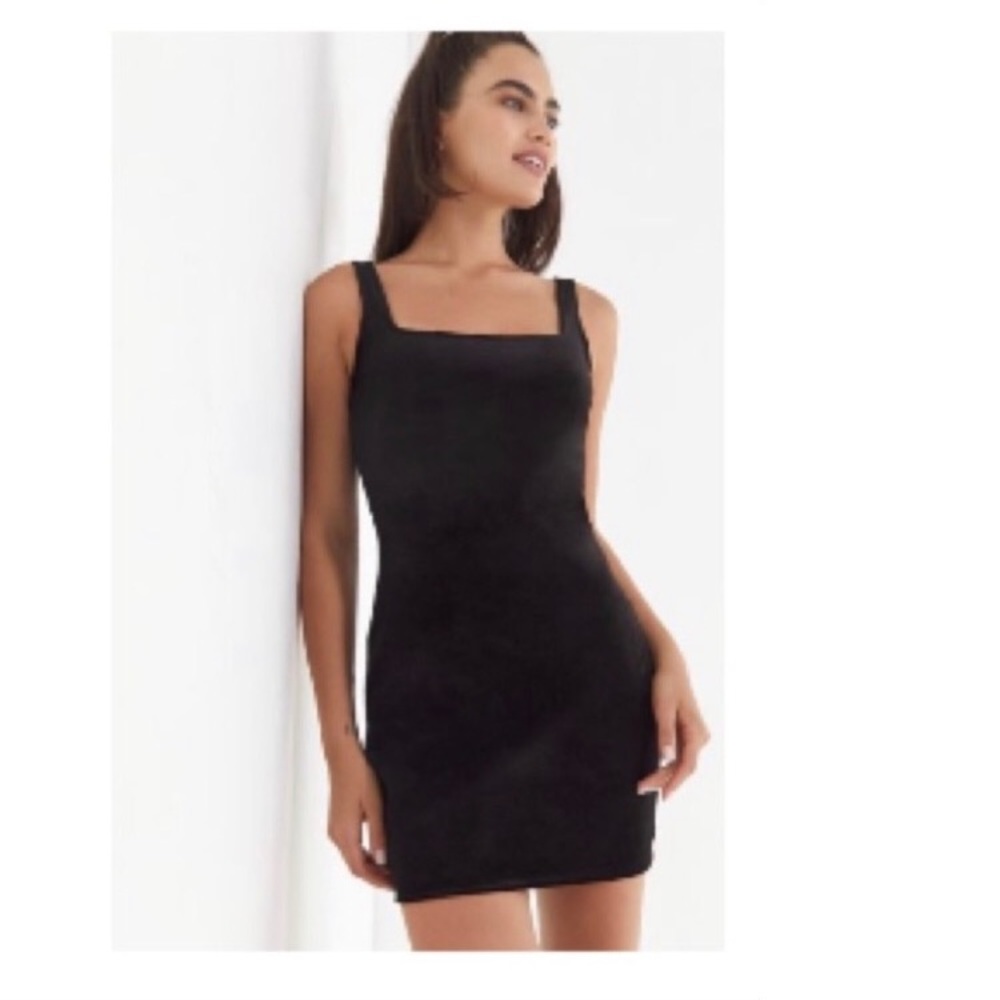 Urban outfitter XS body-con velvet dress